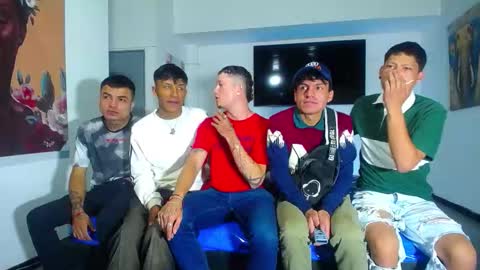 Snapshot of crismens chatting on September 10, 5:57 pm crismens online show from September 10, 5:57 pm