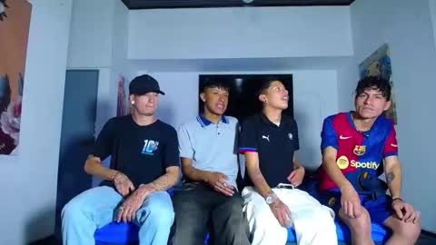 Snapshot of crismens chatting on September 14, 6:40 pm crismens online show from September 14, 6:40 pm