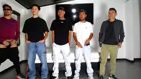 Snapshot of crismens chatting on September 28, 12:10 pm crismens online show from September 28, 12:10 pm