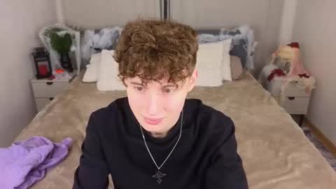 Chris online show from October 30, 3:02 pm