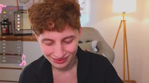 Snapshot of crisp1n chatting on March 10, 12:43 pm Chris online show from March 10, 12:43 pm