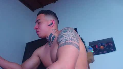 Cristopher online show from February 17, 5:25 am