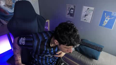 Cris online show from January 12, 2:28 am