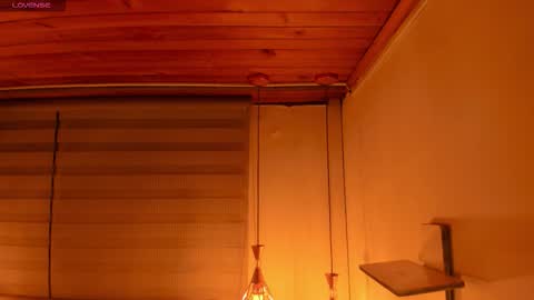 Snapshot of cristal__hot_1 chatting on February 17, 3:58 am Cristal online show from February 17, 3:58 am