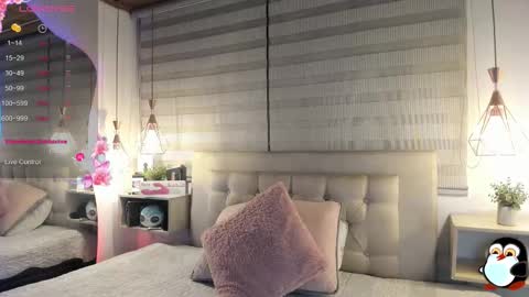 Snapshot of cristal__hot_1 chatting on March 6, 4:42 am Cristal online show from March 6, 4:42 am