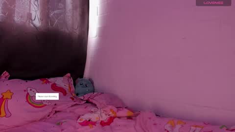 Cris online show from March 12, 8:26 pm