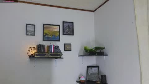 Snapshot of cristal_hot07 chatting on May 31, 10:00 pm Cristal online show from May 31, 10:00 pm