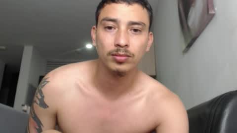 Snapshot of cristal_loverss chatting on May 8, 10:20 am cristal beautiful online show from May 8, 10:20 am