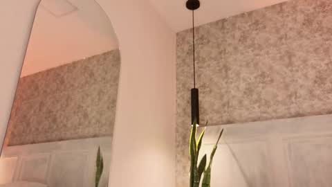 Cristal  online show from December 20, 3:08 pm