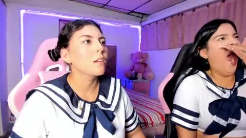 Snapshot of cristal_smith20 chatting on June 2, 11:07 pm cristal_smith20 online show from June 2, 11:07 pm