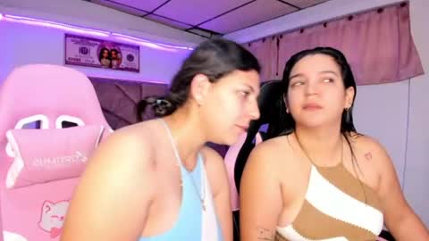 Snapshot of cristal_smith20 chatting on June 11, 12:03 pm cristal_smith20 online show from June 11, 12:03 pm
