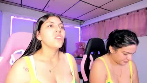 Snapshot of cristal_smith20 chatting on June 16, 12:30 pm cristal_smith20 online show from June 16, 12:30 pm