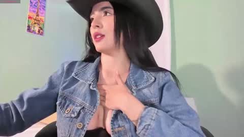 Snapshot of cristalcerati__ chatting on March 12, 6:00 pm Cristal online show from March 12, 6:00 pm
