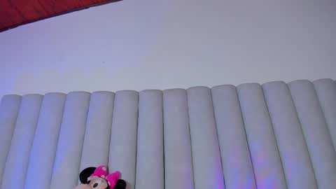 Nicole  Connection time 220pm-910pmCol online show from February 12, 1:30 am