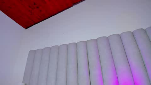 Nicole  Connection time 220pm-910pmCol online show from February 13, 10:43 pm