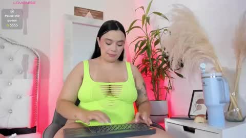 Cristal Cute  online show from October 9, 11:52 am
