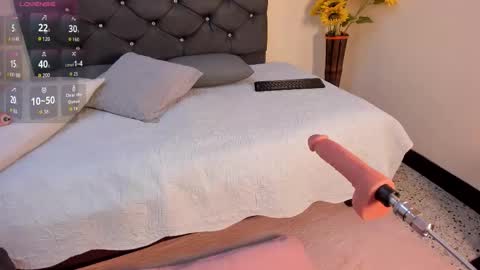 cristale69 online show from October 16, 2:45 am