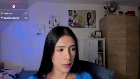 Snapshot of cristamunez chatting on June 22, 3:36 am veronika online show from June 22, 3:36 am