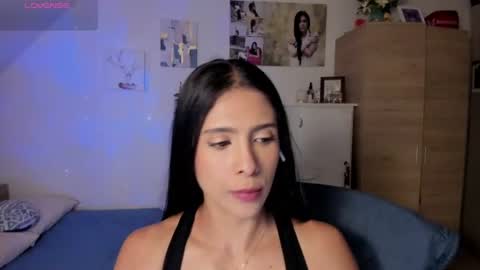 Snapshot of cristamunez chatting on June 23, 2:53 am veronika online show from June 23, 2:53 am