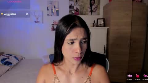 Snapshot of cristamunez chatting on July 5, 3:56 am veronika online show from July 5, 3:56 am
