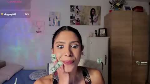 Snapshot of cristamunez chatting on July 15, 3:56 am veronika online show from July 15, 3:56 am