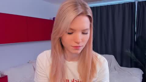 Cristas online show from April 25, 7:22 am