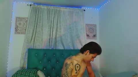 Snapshot of cristeltayloor chatting on December 16, 2:27 am Cristel Taylor online show from December 16, 2:27 am