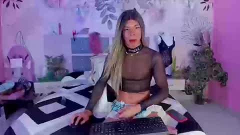 cristhy_huge_cockts online show from October 15, 4:34 am