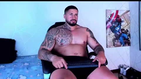 cristian walker online show from November 25, 1:00 pm