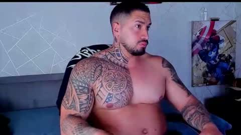 Snapshot of cristian_walker chatting on May 8, 12:10 pm cristian walker online show from May 8, 12:10 pm