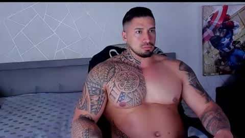 Snapshot of cristian_walker chatting on May 31, 12:01 pm cristian walker online show from May 31, 12:01 pm