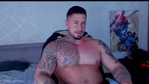 Snapshot of cristian_walker chatting on June 11, 10:08 pm cristian walker online show from June 11, 10:08 pm