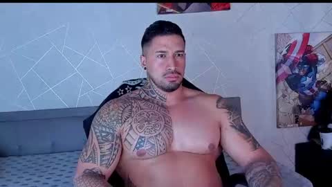 Snapshot of cristian_walker chatting on June 18, 12:09 pm cristian walker online show from June 18, 12:09 pm