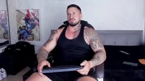 Snapshot of cristian_walker chatting on August 1, 11:47 pm cristian walker online show from August 1, 11:47 pm
