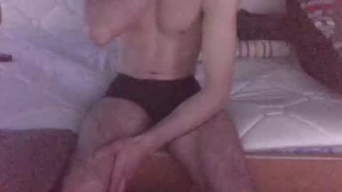 Snapshot of cristianrr184034 chatting on February 16, 2:10 pm cristianrr184034 online show from February 16, 2:10 pm