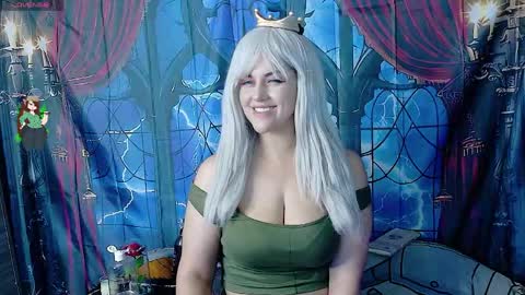 Snapshot of cristina_blue21 chatting on June 5, 10:21 am Cristina online show from June 5, 10:21 am