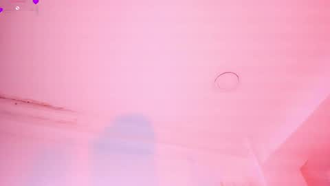 Snapshot of cristinerain chatting on June 5, 6:52 am CristineRain online show from June 5, 6:52 am