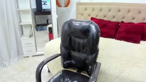 CRISTOFER  online show from March 10, 8:47 pm