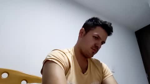 Snapshot of cristopher3042 chatting on January 8, 12:06 am cristopher3042 online show from January 8, 12:06 am