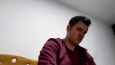 Snapshot of cristopher3042 chatting on January 9, 5:34 am cristopher3042 online show from January 9, 5:34 am