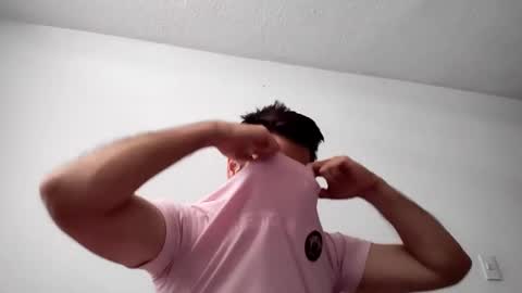 Snapshot of cristopher3042 chatting on March 10, 7:07 pm cristopher3042 online show from March 10, 7:07 pm