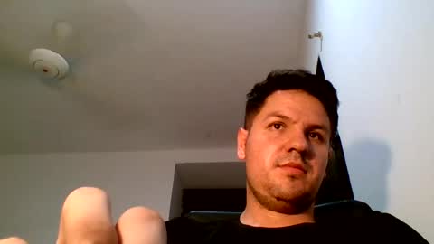 cristopher3042 online show from June 12, 1:59 am