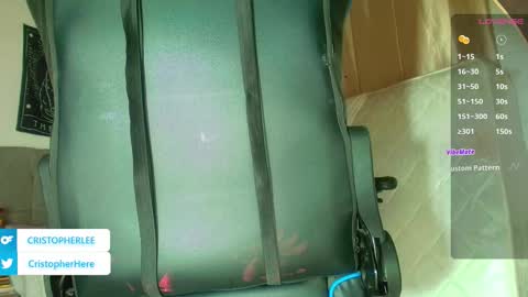 Snapshot of cristopher_here chatting on October 6, 12:30 am CRISTOPHER online show from October 6, 12:30 am