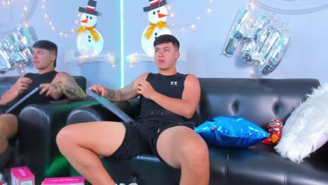 Cristopher online show from January 3, 12:30 pm