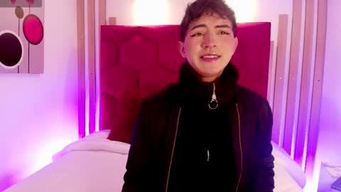 Cristopher  online show from March 16, 7:51 pm