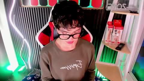 Cristopher  online show from April 29, 6:14 pm