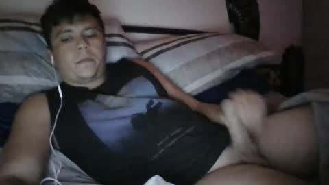 Snapshot of crisx3585 chatting on September 11, 3:06 am crisx3585 online show from September 11, 3:06 am