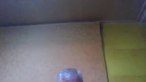 crmperez online show from December 3, 12:02 am