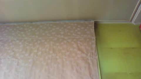 crmperez online show from December 6, 8:29 pm