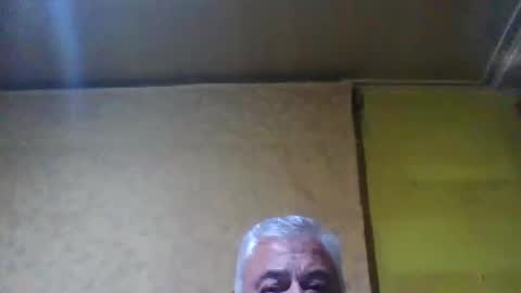 crmperez online show from January 14, 2:08 am